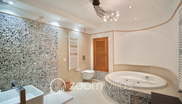 Resale - Villa - Moraira - El Portet