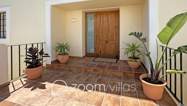 Resale - Villa - Jalón - Valle del Paraiso