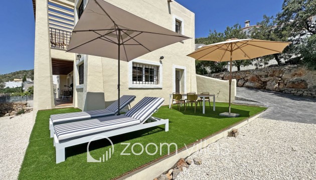 Resale - Villa - Jalón - Valle del Paraiso