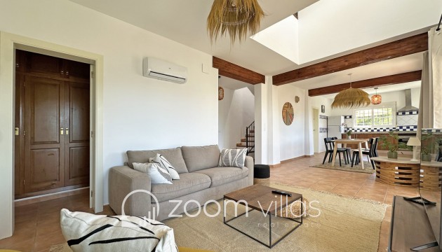 Resale - Villa - Jalón - Valle del Paraiso