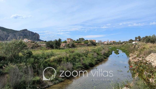 Resale - Plot / Land - Denia - El Verger