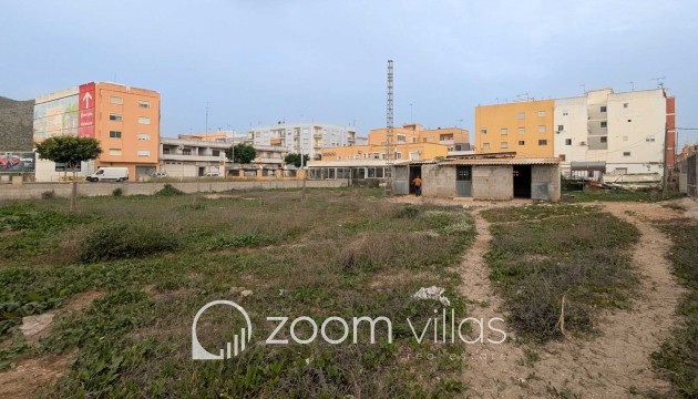 Resale - Plot / Land - Denia - El Verger