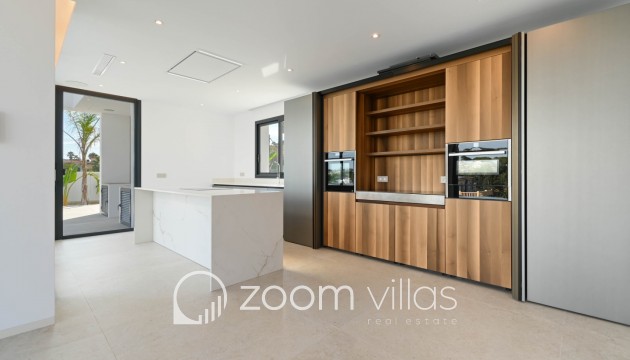 Resale - Villa - Benissa