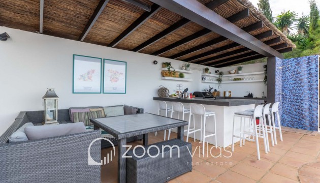 Resale - Villa - Pedreguer - La Sella