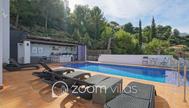 Resale - Villa - Pedreguer - La Sella