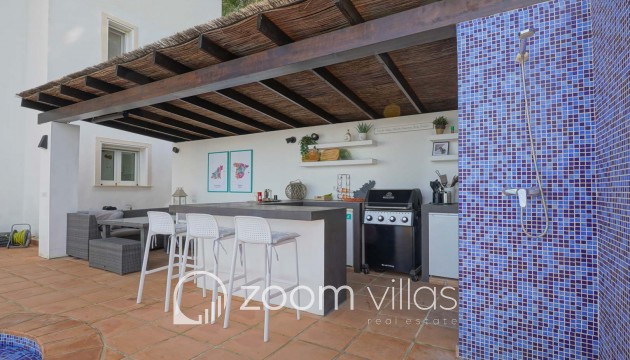 Resale - Villa - Pedreguer - La Sella