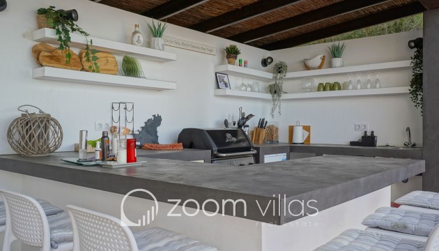 Resale - Villa - Pedreguer - La Sella