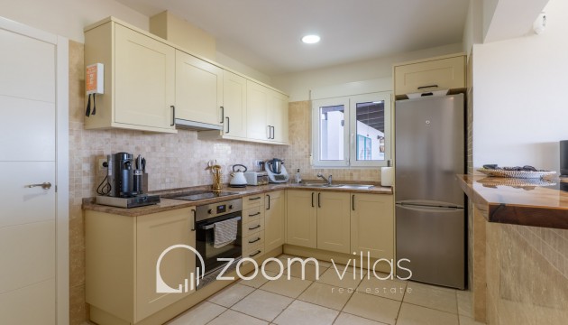 Resale - Villa - Pedreguer - La Sella