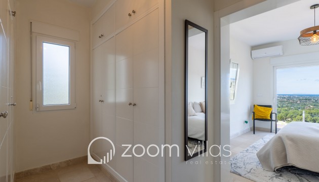 Resale - Villa - Pedreguer - La Sella