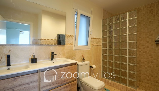 Resale - Villa - Pedreguer - La Sella