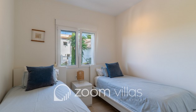 Resale - Villa - Pedreguer - La Sella