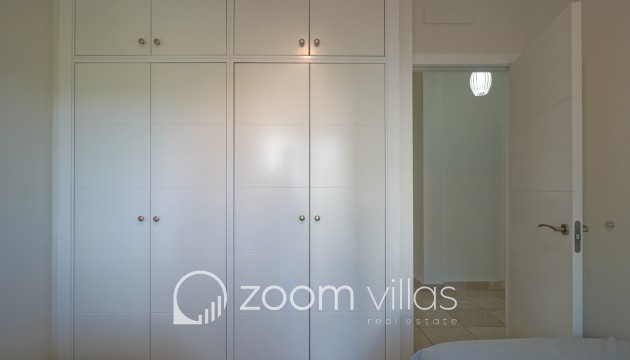 Resale - Villa - Pedreguer - La Sella