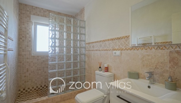 Resale - Villa - Pedreguer - La Sella