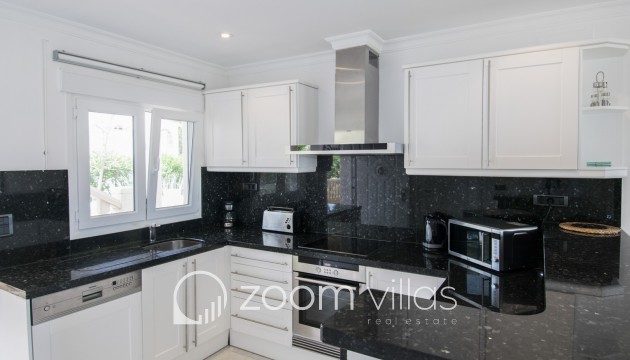 Resale - Apartment - Benissa - La Fustera