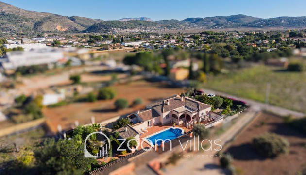Resale - Villa - Jalón