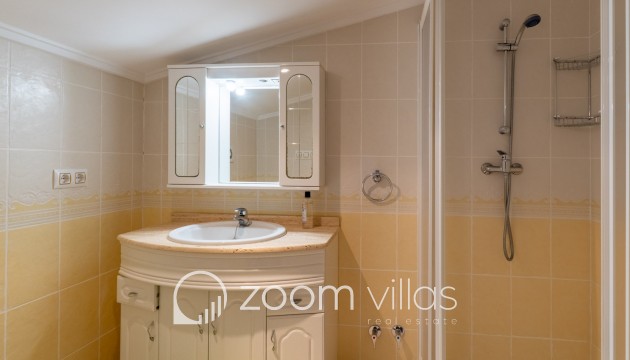 Resale - Villa - Jalón