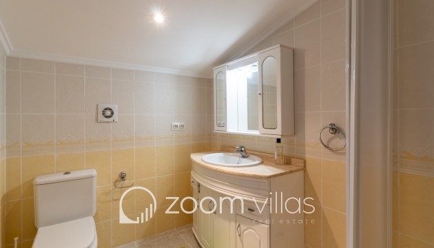 Resale - Villa - Jalón