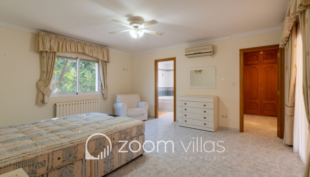 Resale - Villa - Jalón