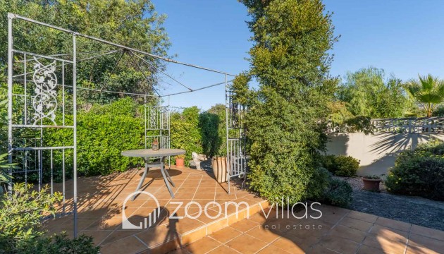 Resale - Villa - Jalón