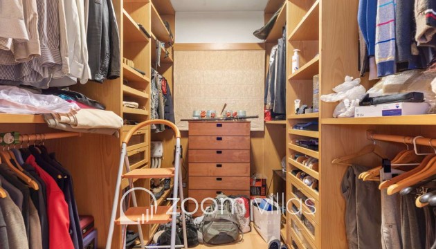 Resale - Villa - Calpe