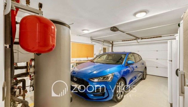 Resale - Villa - Calpe