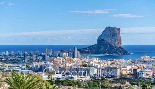 Resale - Villa - Calpe