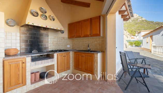 Resale - Villa - Calpe - Partida Les Cucarres