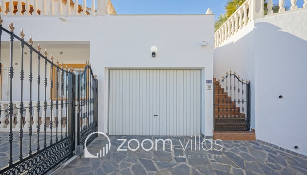 Resale - Villa - Calpe - Partida Les Cucarres