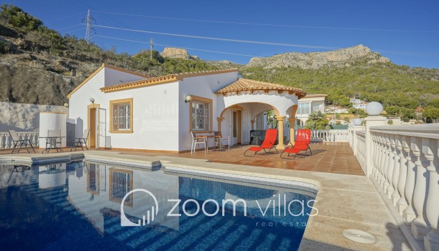 Resale - Villa - Calpe - Partida Les Cucarres