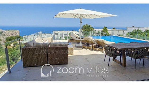 Resale - Villa - Benitachell  - Cumbre del Sol
