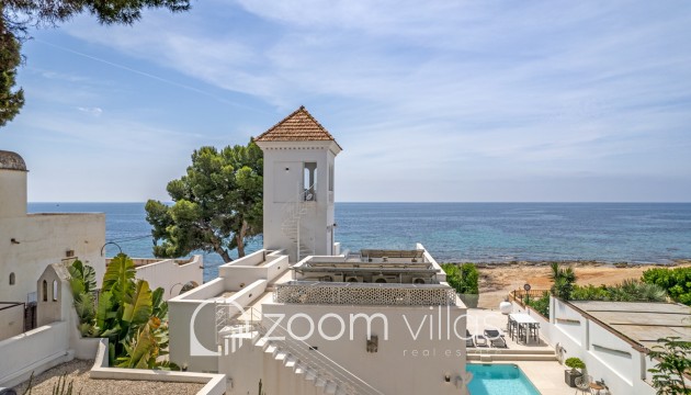 Resale - Villa - Moraira - Center