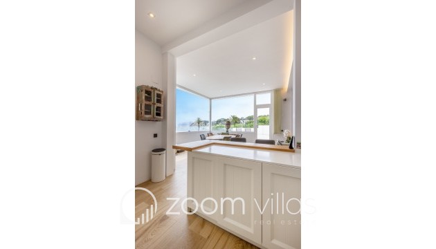 Resale - Villa - Moraira - Center