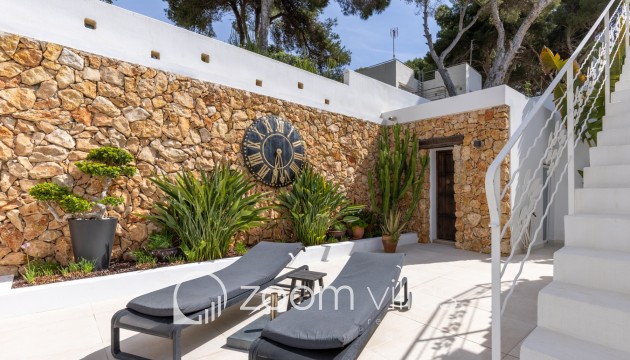 Resale - Villa - Moraira - Center