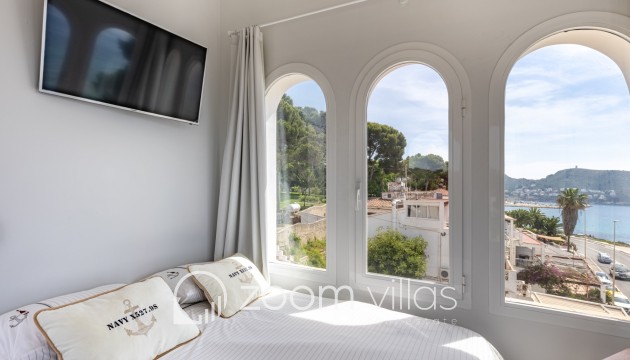 Resale - Villa - Moraira - Center