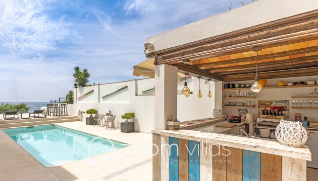 Resale - Villa - Moraira - Center