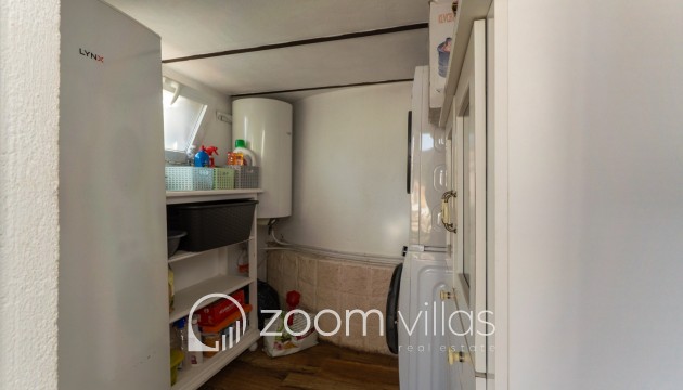 Resale - Villa - Denia