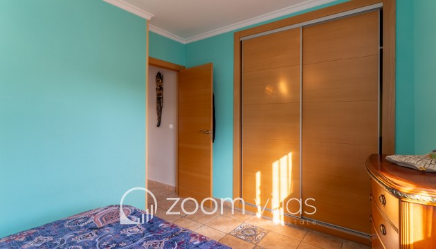 Resale - Villa - Denia