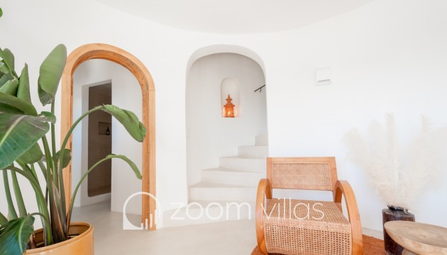 Resale - Villa - Moraira