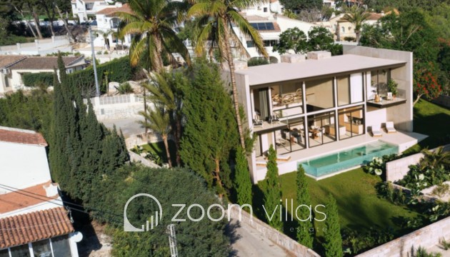 Resale - Villa - Calpe