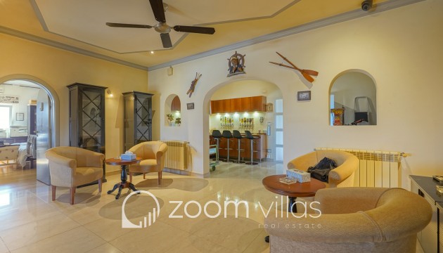 Resale - Villa - Calpe - Partida Les Cucarres