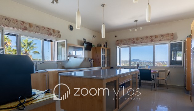 Resale - Villa - Calpe - Partida Les Cucarres