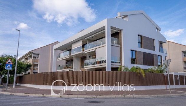 Resale - Apartment - Jávea - El Arenal