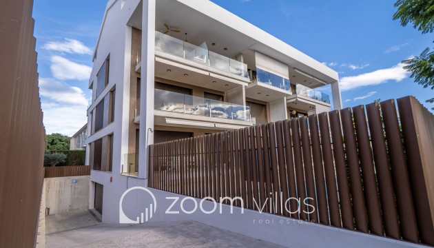 Resale - Apartment - Jávea - El Arenal