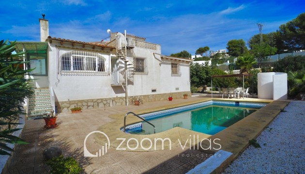 Resale - Villa - Benissa - La Fustera