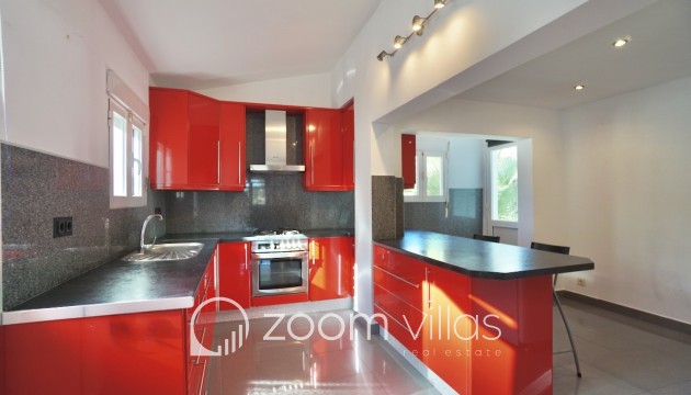 Resale - Villa - Benissa - La Fustera