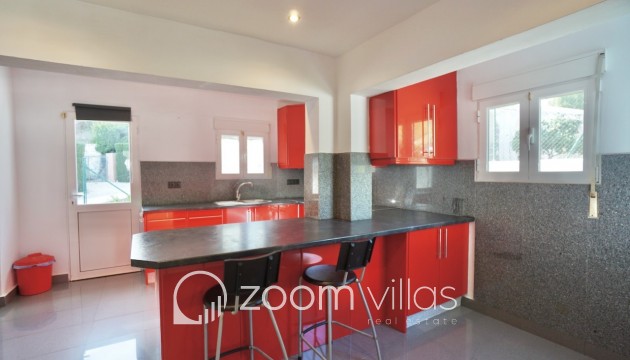 Resale - Villa - Benissa - La Fustera