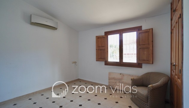 Resale - Villa - Benissa - La Fustera