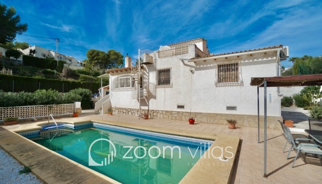 Resale - Villa - Benissa - La Fustera
