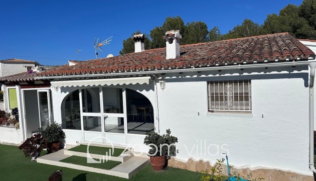 Resale - Villa - Moraira - La Sabatera