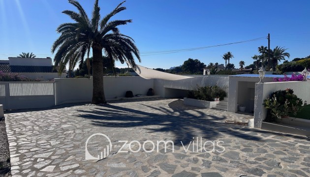 Resale - Villa - Moraira - La Sabatera